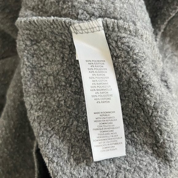 Glossier Sweatshirt - Picture 3 of 4